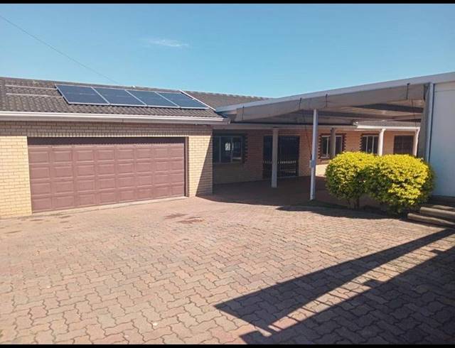 4 BEDROOM HOUSE FOR SALE IN MALVERN